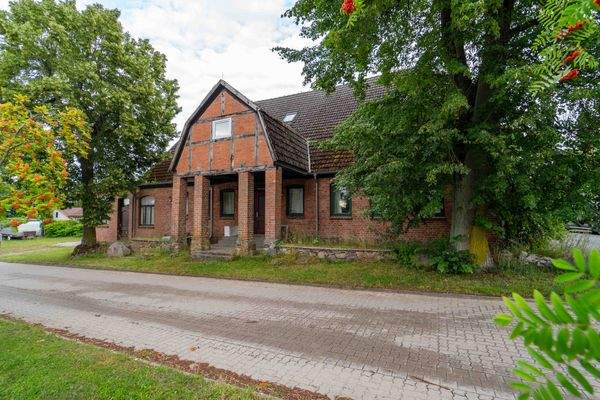 Haupteingang Bauernhaus