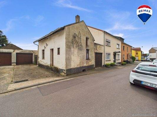 RE/MAX Immobilien DeLux Haus Merzig / Besseringen Außenansicht