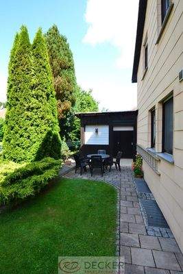 Terrassenbereich hinterm Haus