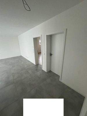 26 Eingangsbereich - rechts Bad und SZi