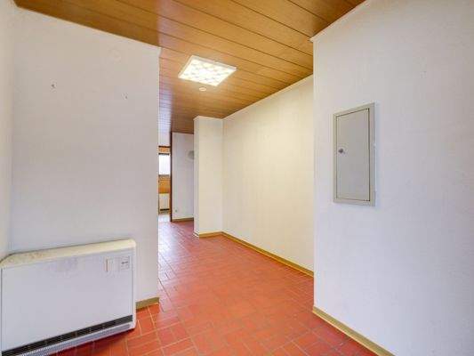 OG Flur zum Arbeitszimmer