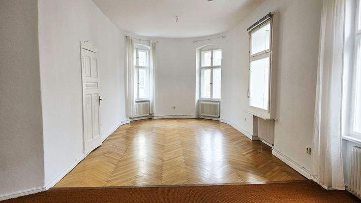 Zimmer mit 49m² (Teilungsoption)