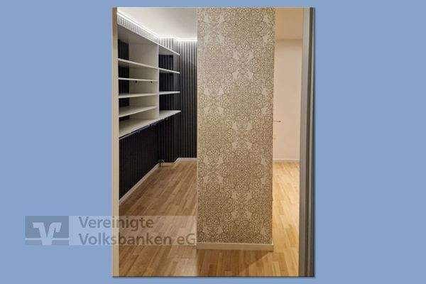 Ankleidezimmer Ebene 2