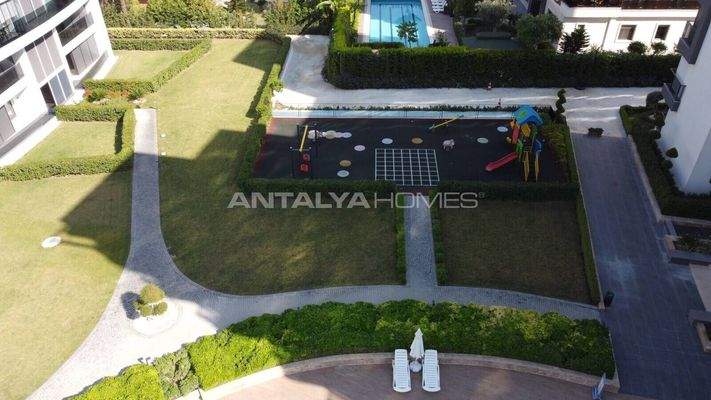 Renovated 4-Bedroom Furnished Villa by the Beach in Konyaaltı Liman