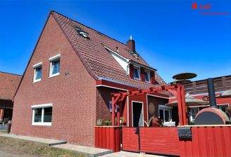 Modernisiertes Einfamilienhaus mit tollem Terrassenbereich