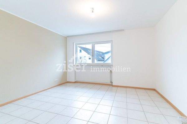 Schlafzimmer OG links