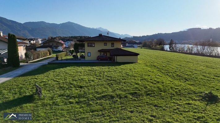 KIRCHBICHL - 726 m² Baugrund - ein Stück Natur - Drohnenaufnahme