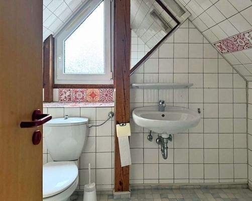 Badezimmer_Dachgeschoss 