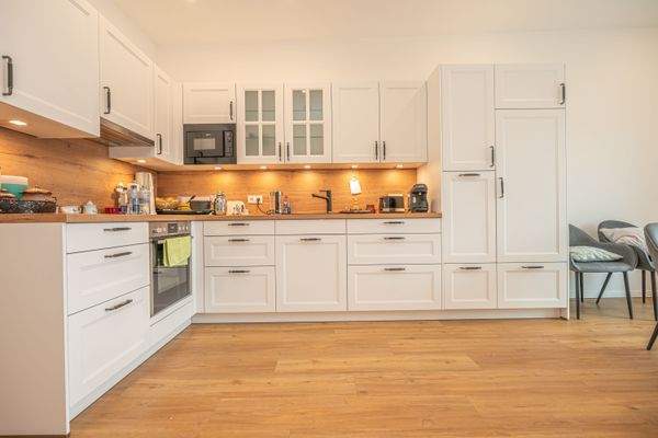 Wohn-/Essbereich mit offener Küche