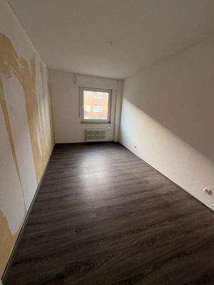 Leeres Zimmer mit Boden