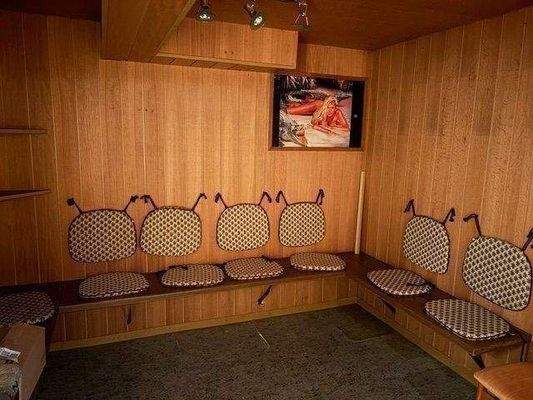 Partykellerraum 2.jpeg