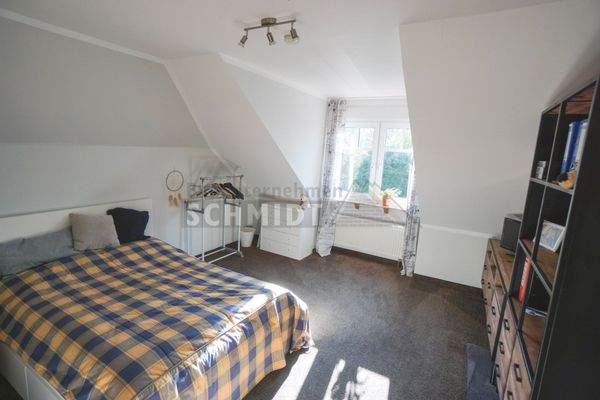 Zimmer II/Büro/Kind