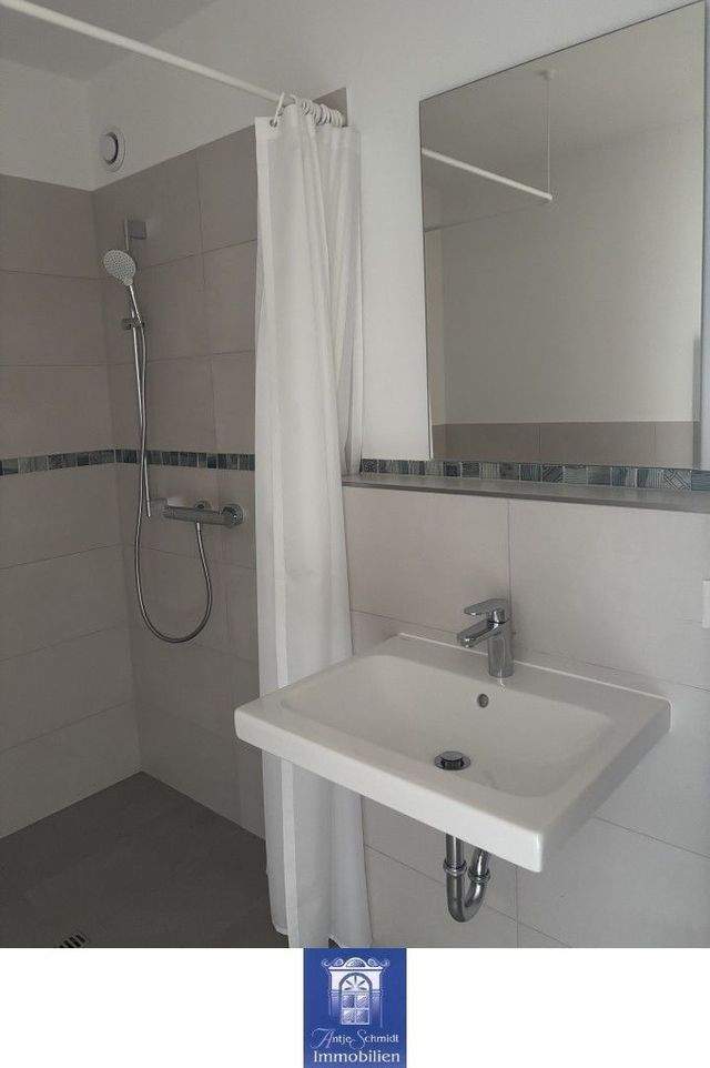Perfekte Dachwohnung im Neubau! EBK, Lift und Erstbezug! - Foto 4