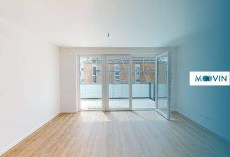 Ansicht I: Wohn- und Esszimmer mit offenem Küchenbereich