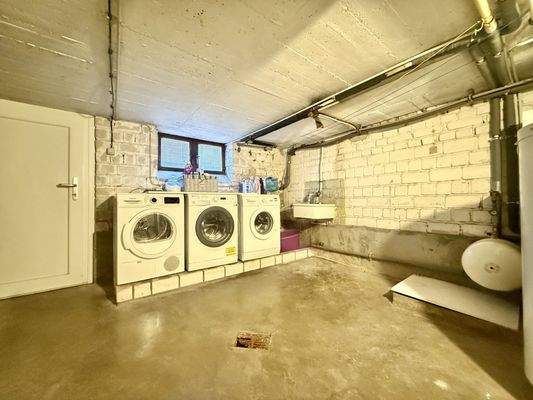 Wasch-/Heizungskeller