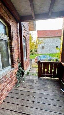 EG li Terrasse separ Eingang