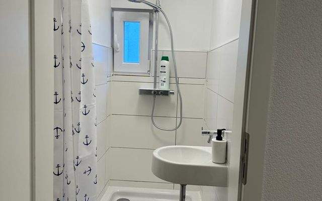 weitere Dusche Haus Altbach.jpeg