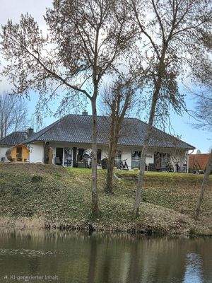 Ansicht vom Seeufer gegenüber 