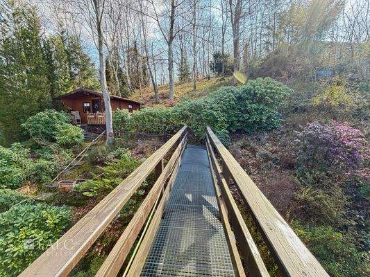 Brück zum Garten im Dachgeschoss