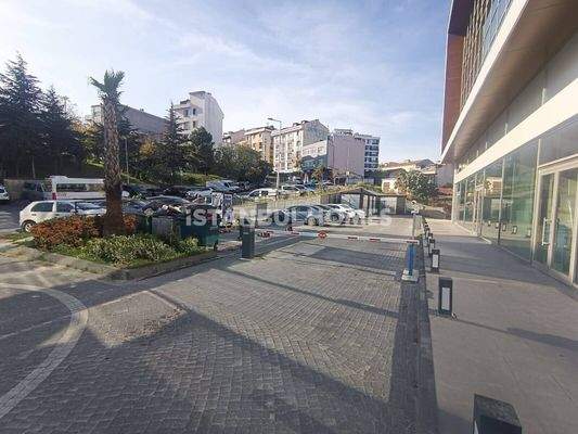 1-Bedroom Flat with Open-Plan Kitchen in DKY On Kağıthane