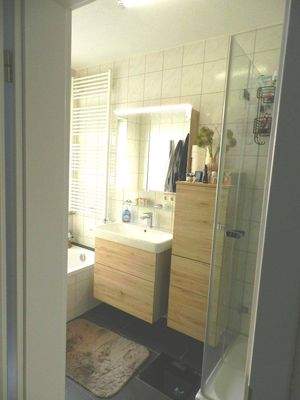 Modernes Bad / 1. OG