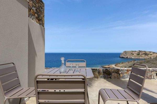 Kreta, Mochlos: Traumhafte Luxusvilla in einer ruhigen Bucht zum Verkauf