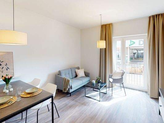 offener Wohn- und Essbereic