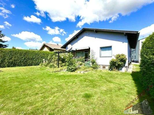 Ansicht Haus Garten 2