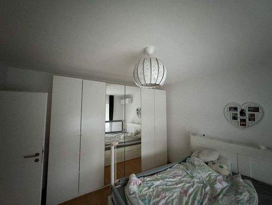 ....Elternschlafzimmer