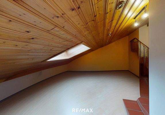 Landeck - Haus - Dachgeschoss