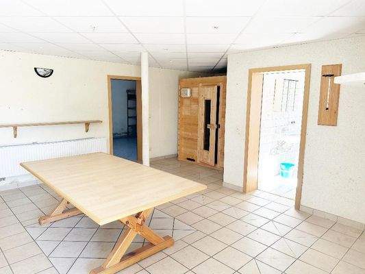 Erdgeschoss Eingangsbereich 2 mit Sauna