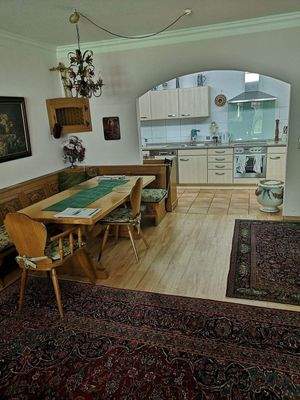 Essbereich &amp; off. Küche 