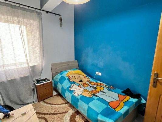 Kreta, Agios Nikolaos: Stadtwohnung mit Meerblick zu verkaufen