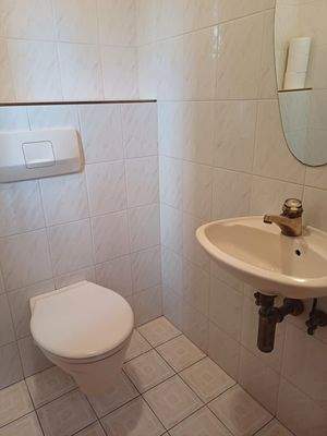 IMG-20250527-WA0001 WC