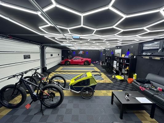 Innenansicht Garage (2)
