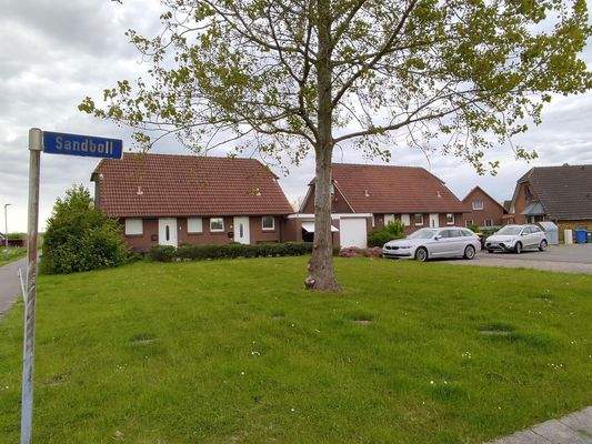 Strassenseite zwei DH'er