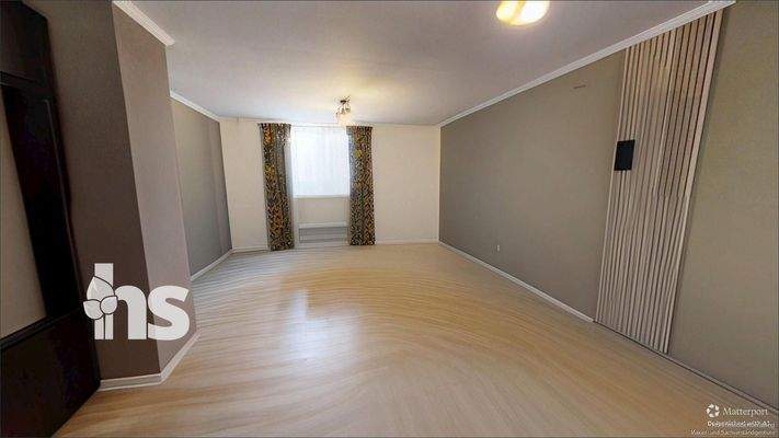 Wohnzimmer Miethaus (unmöbliert)