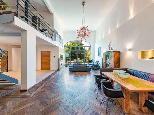 Wohn- und Essbereich