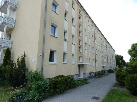 J.-R.-Becher-Str. 43-49 (4).JPG