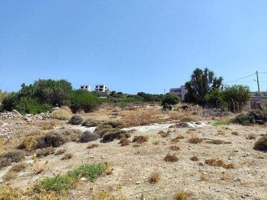 Kreta, Rethymno: Investitionsgrundstück mit Meerblick nahe Stadtzentrum zu verkaufen