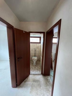 sep. WC EG