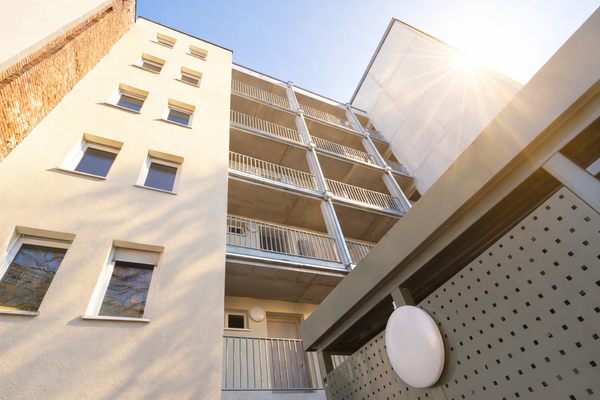 Hausansicht Rückseite nach oben