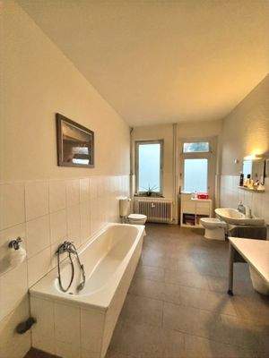 Badezimmer im Erdgeschoss