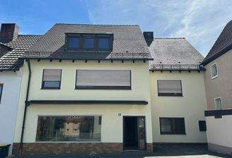 01_Straßenseite