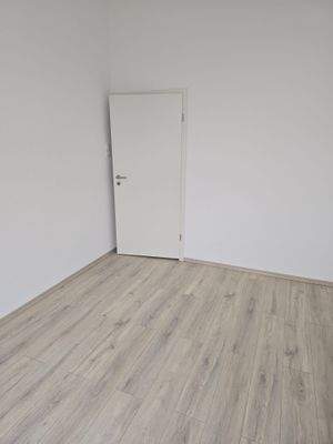 WhatsApp Image 2025-10-10 at 14.48.04 (5).jpeg