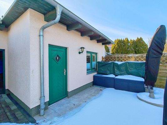 Ferienzimmer mit Gartenblick