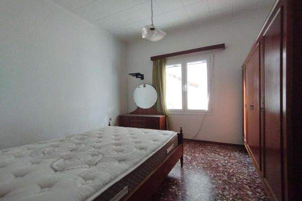 Kreta, Vamvakopoulo: Charmantes Haus in ruhiger Lage nahe der Stadt zu verkaufen