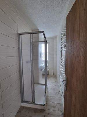 Muster - Bad mit Dusche