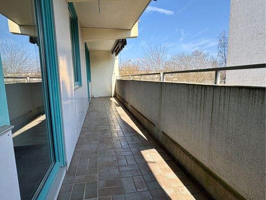 großzügiger Balkon