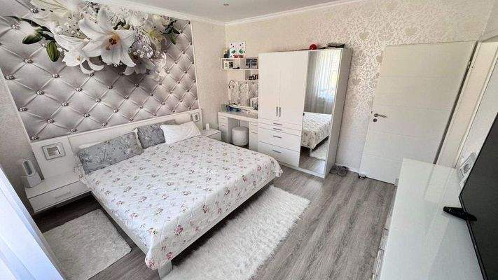 Elternschlafzimmer Bild 2